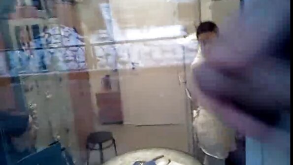Elle a trompé son mari avec un chauffeur de taxi. Tir réel avec des xnxx de vierge jeunes dangereux