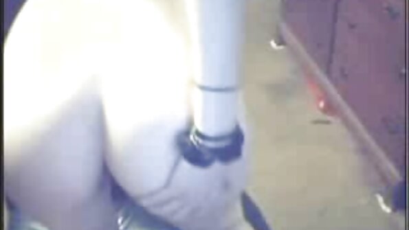 Sexe brutal sur le balcon. Voisins heureux xnxx vierge