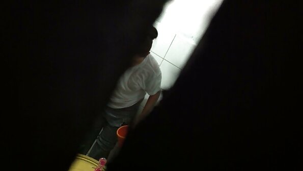 Tante en attente sex vierge hd d'orgasme