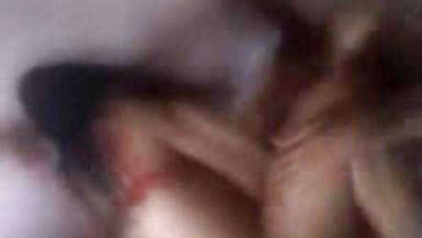 Une femme enceinte demande des relations sexuelles dans la video porno fille vierge cuisine de son mari