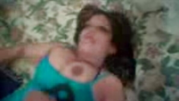 Avec un demi-frère film x jeune fille vierge pâle dans mon âme