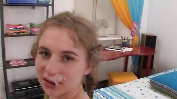 Aller video porno fille vierge au sauna avec piscine