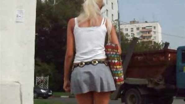 J'ai video xxx vierge vu son cul en short et je n'ai pas pu résister à attraper le cul d'une fille